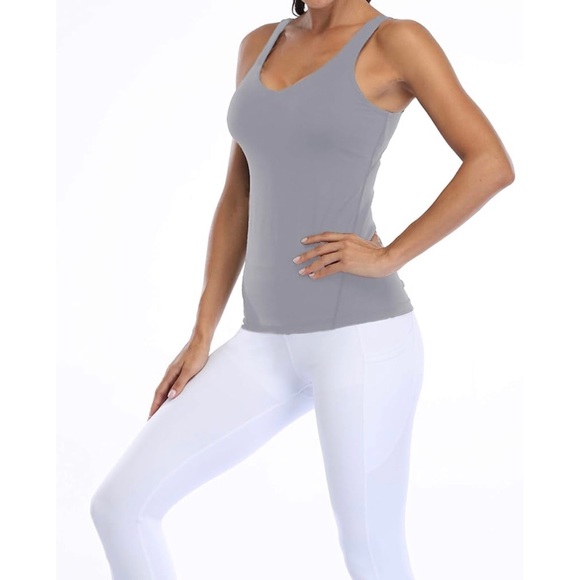Woman’s Gray V Neck Tank,Cami Workout Yoga Built In Shelf Bra Size M - Picture 9 of 13